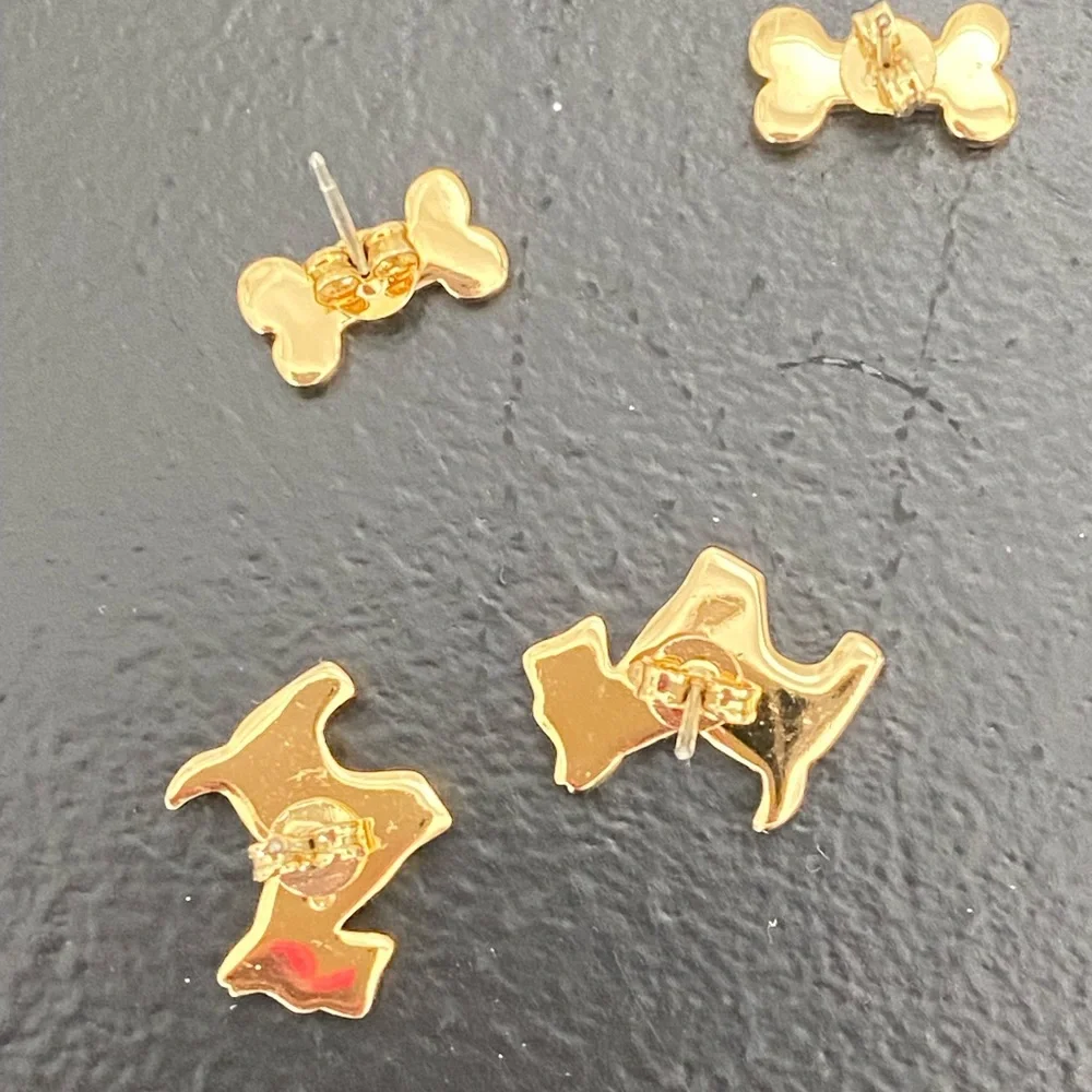 Coach NWOT  Women's Signature Scottie Earring Set - Picture 3 of 3